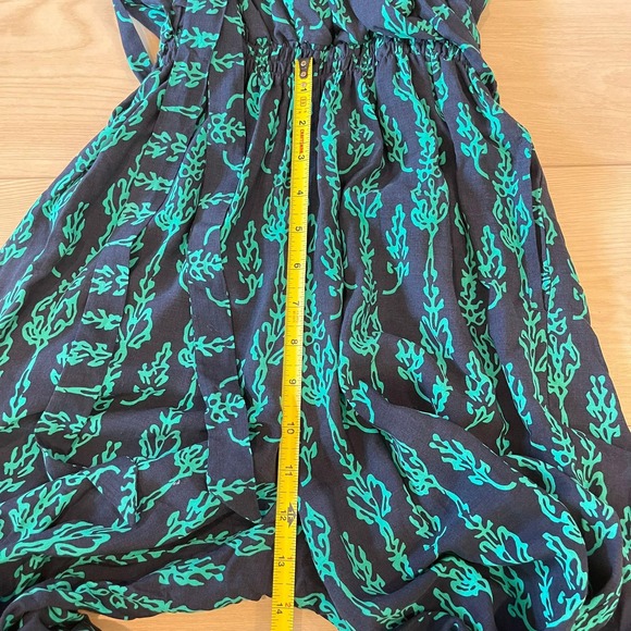 Chelsea & Violet Women's Jumpsuit Size L Sleeveless Green Blue Print Casual - Picture 9 of 11